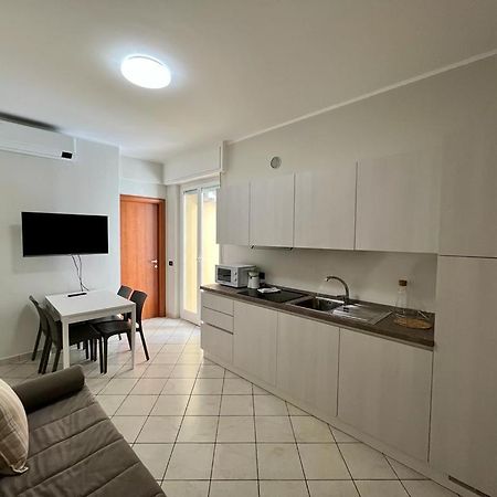 De Amicis Apartment Pietra Ligure Exterior photo